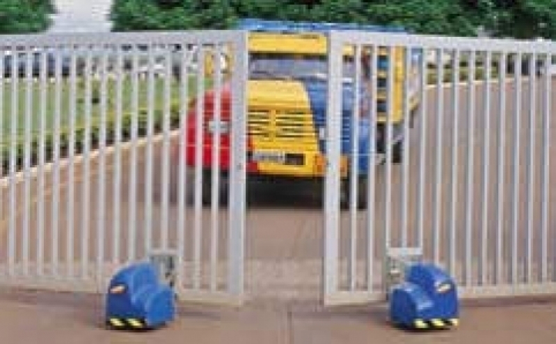 Orçamento de Portão Automático Pivotante na Vila Anastácio - Portão Automático para Condomínio