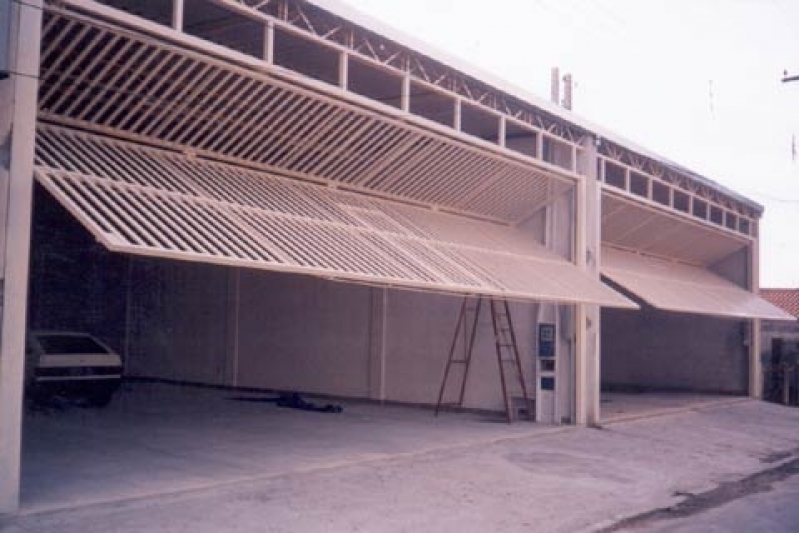 Portão Automático para Empresa Preço Campo Belo - Portão Automático Basculante Alumínio