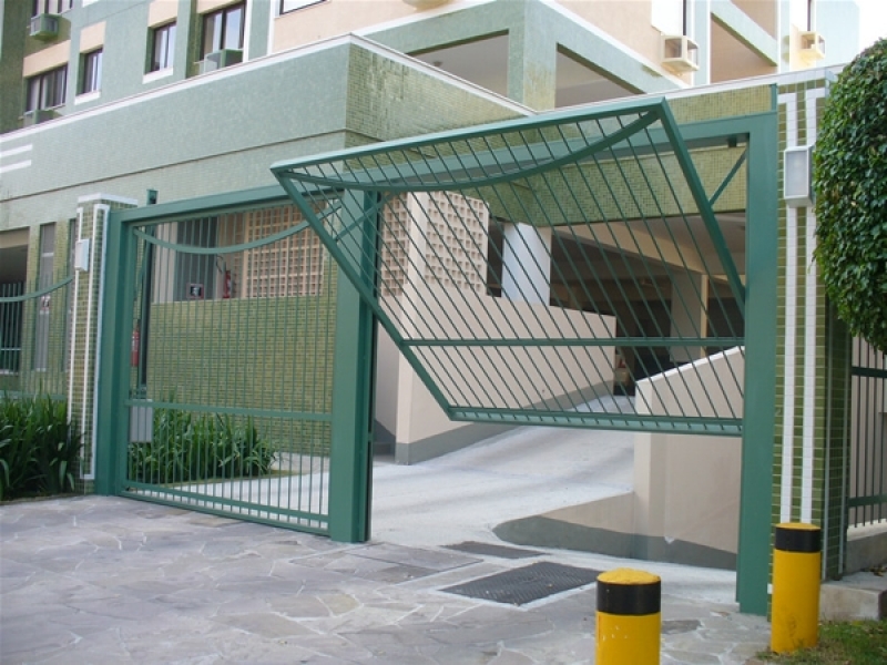 Portão para Condomínio Basculante no Jardim Bonfiglioli - Motor para Portão de Condomínio