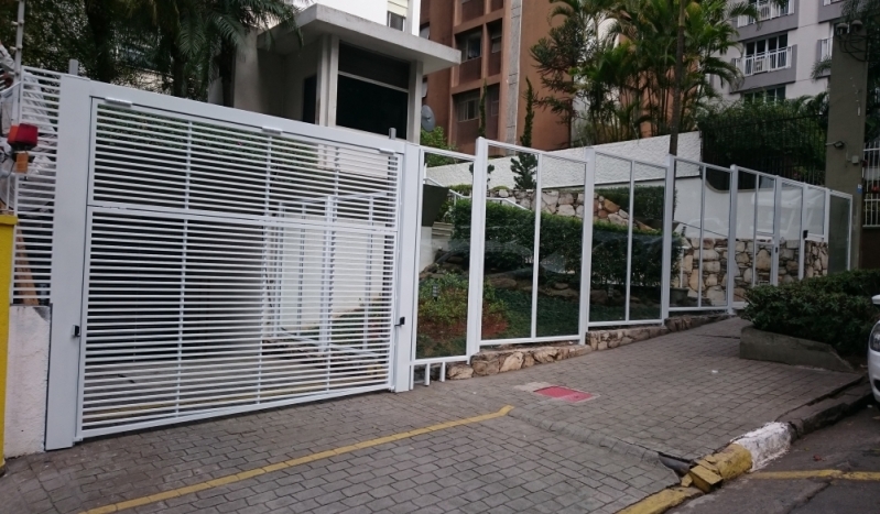 Portões Automáticos para Condomínios na Itapecerica da Serra - Portão Automático Pivotante
