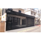 quanto custa porta de enrolar na Santa Cecília